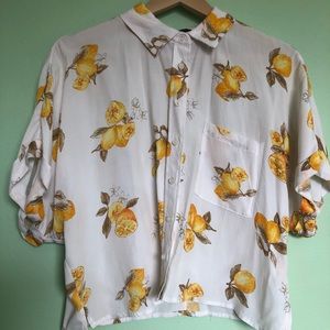Lemon Print Cropped Blouse